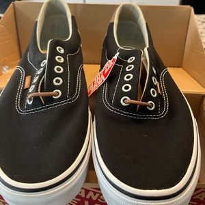 Classic Vans Size 12 (Brand New)